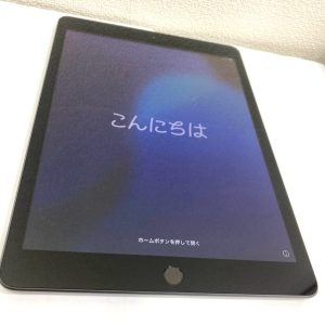 iPad 第5世代 9.7インチ Wi-Fi Cellular 32GB シルバー MP1L2J/A