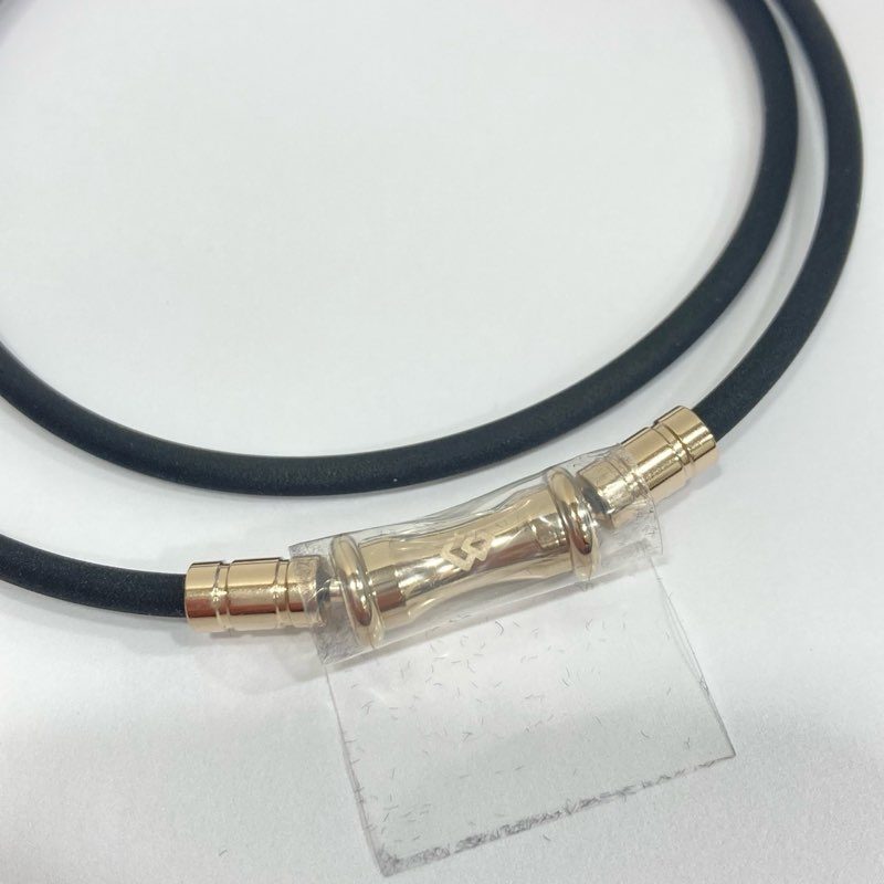 コラントッテ磁気ネックレス