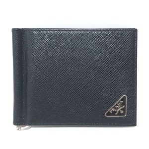 PRADA ブラック 二つ折り財布 サフィアーノレザ ー 楽天市場】【美品】 プラダ 二つ折り財布 サフィアーノ メタル