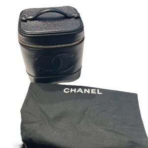 ★極美品　CHANEL キャビアスキン　ウエストポーチ 超美品シャネル・ウエストポーチ・マトラッセ キャビアスキン 黒