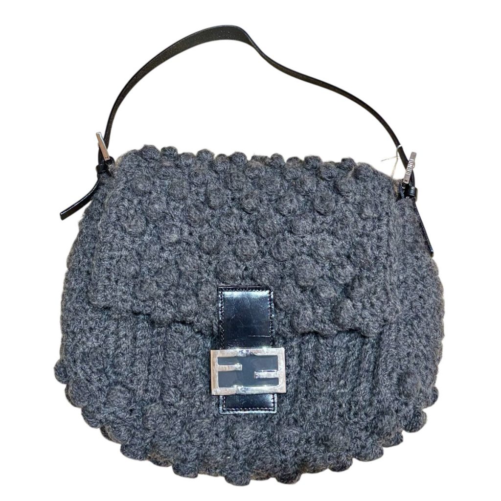 フェンディ(FENDI) マンマバケット ハンドバッグ シェットランドニット