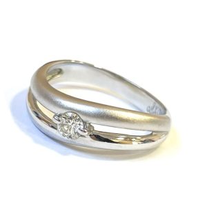 PT900 ダイヤモンド リング