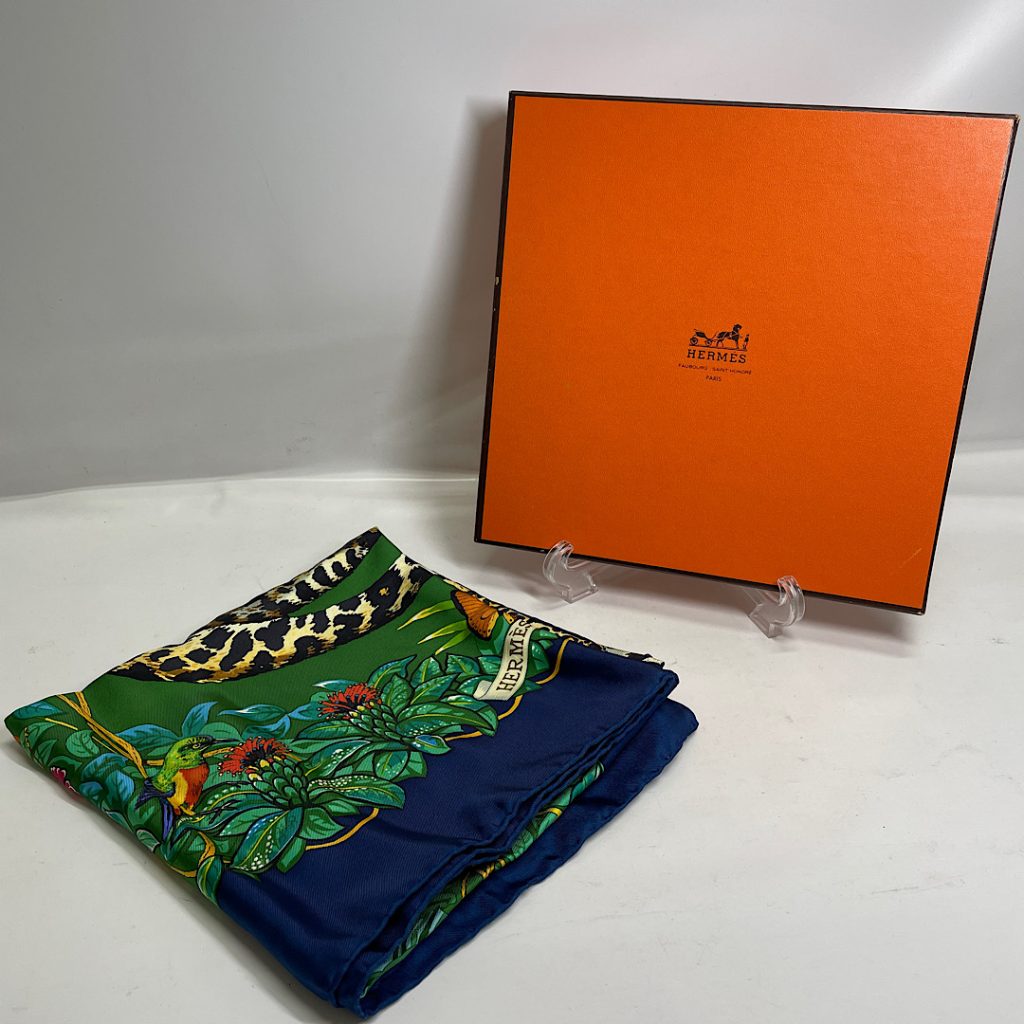 アパレルも買い取ります！| エルメス スカーフ カレ90の買取| 守谷市みずき野