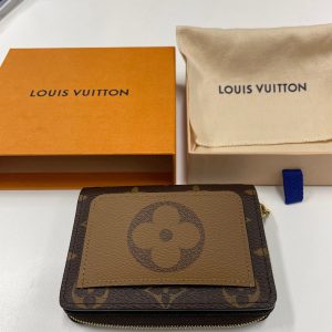 ルイヴィトン モノグラム ポルトフォイユ ルー リバース 折り財布 LOUIS VUITTONの買取| 取手市台宿