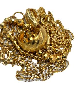 大買取祭/高価買取キャンペーン開催中! 今回は ゴールド K18 18金 メッキアクセサリーをまとめて お持ち込みいただきました! 埼玉県入間市からご来店、ありがとうございます!