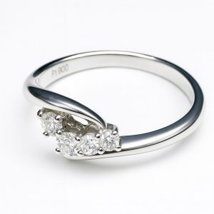 【貴金属】Pt900(プラチナ) メレダイヤ付リング ジュエリー アクセサリー