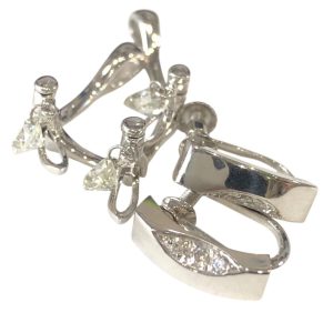 K18WG(18金ホワイトゴールド)　メレダイヤ　イヤリング