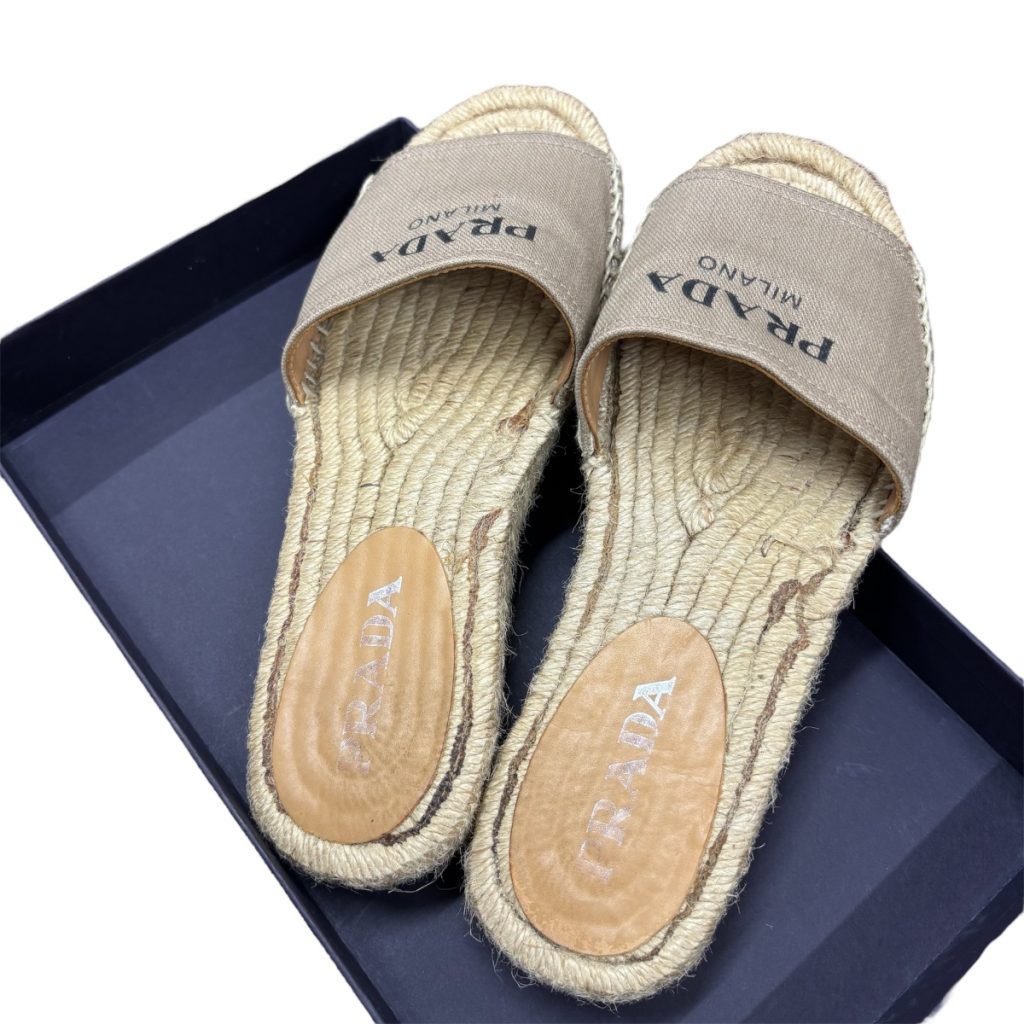 プラダ PRADA サンダル