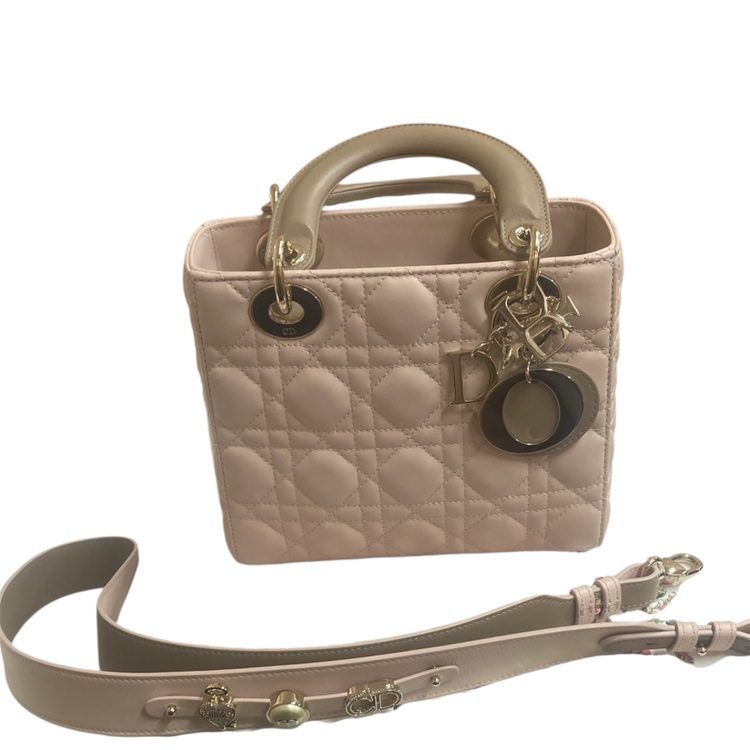 レディ ディオール(Lady Dior)バッグ