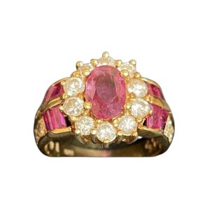 K18(18金) ルビー0.66ct メレ0.92ct リング