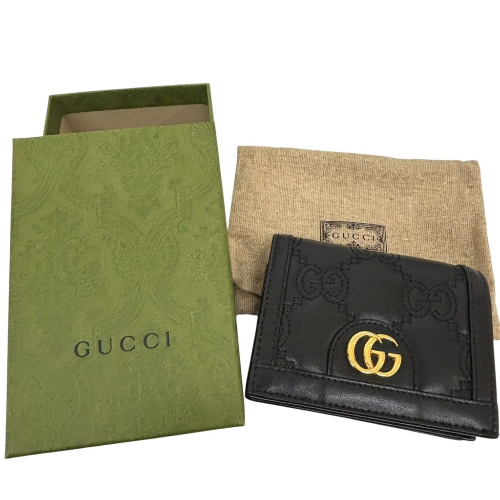 グッチ GGマテラッセレザーウォレット