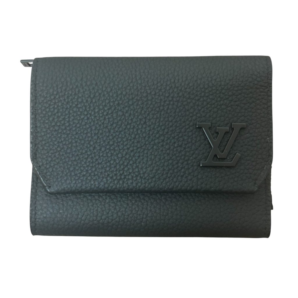 ルイヴィトン　Louis Vuitton　アエログラム　ポルトフォイユ パイロット 三つ折り財布