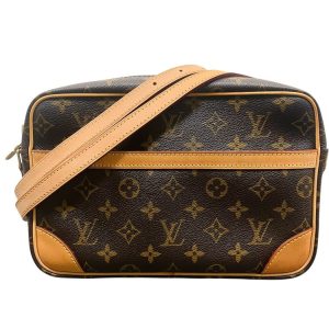 LOUIS VUITTON 財布 二つ折り モノグラム コンパクトジップの