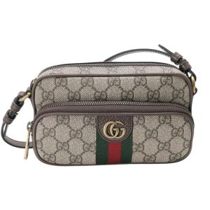 GUCCI 巾着　GGスプリーム　ロゴ　オールドグッチ　バッグ Gucci オールドグッチ GGスプリーム 巾着 バッグの買取実績