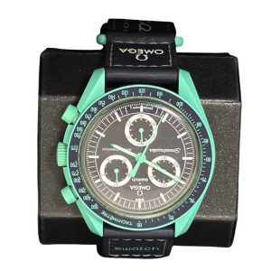 OMEGA × Swatch スピードマスター “Mission on Earth”