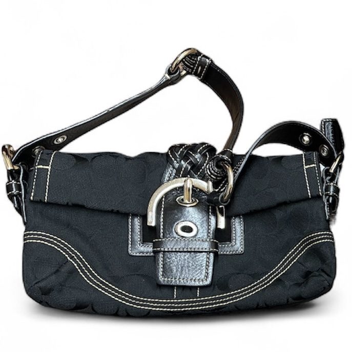 COACH（コーチ） シグネチャー ショルダーバッグ