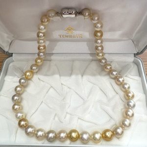 天満屋（TENMAYA）アコヤ真珠ネックレス