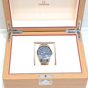 OMEGA オメガ シーマスター300 コーアクシャル 腕時計