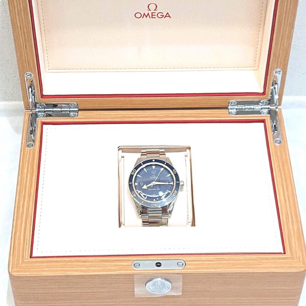 OMEGA オメガ シーマスター300 コーアクシャル 腕時計