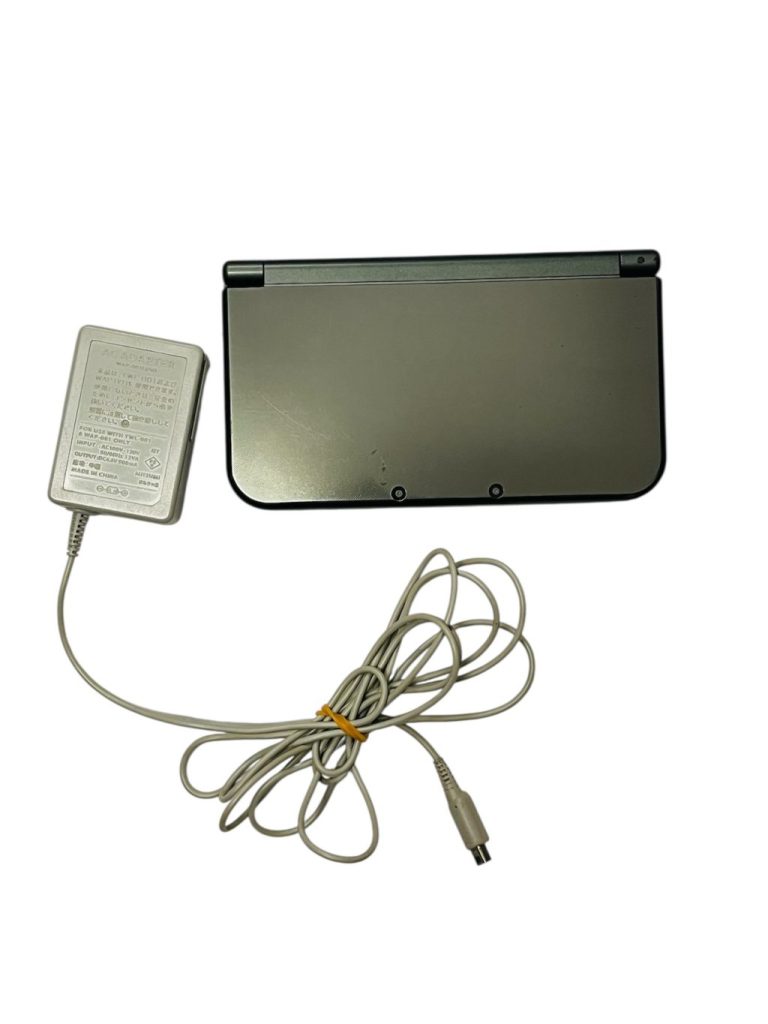 ニンテンドー　3DS　ブラック