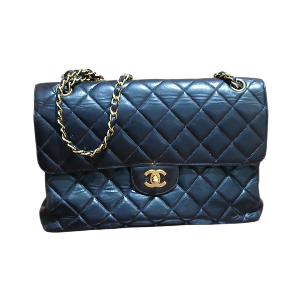 【CHANEL】シャネル・マトラッセ・ダブルチェーン・カーフスキン・ブランドバッグ