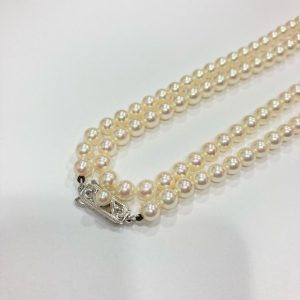 ミキモトパールネックレス