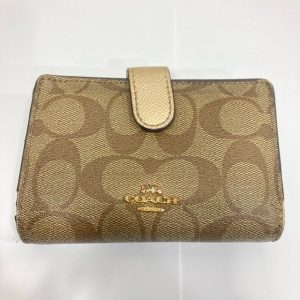 コーチ財布