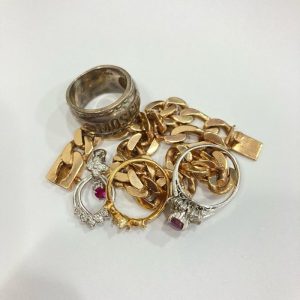 貴金属