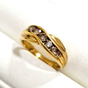 K18 18金 メレダイヤ付きリング 指輪 アクセサリー