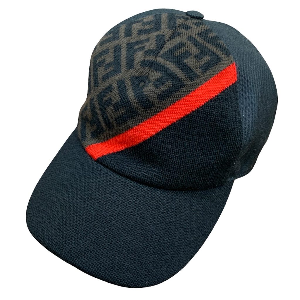FENDI ニットキャップ FFモチーフ