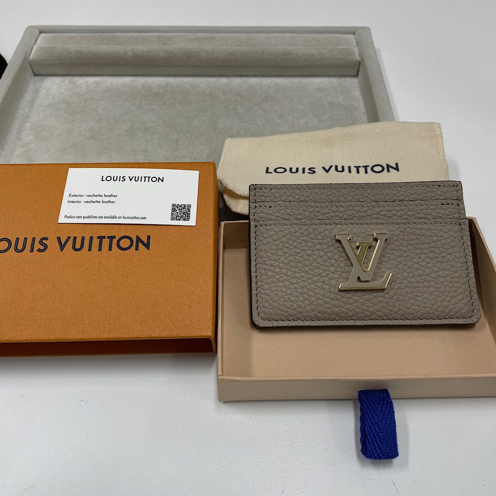 ブランドバックの買取店| ルイヴィトンLOUISVUITTONカードケースの買取| 守谷市松ヶ丘