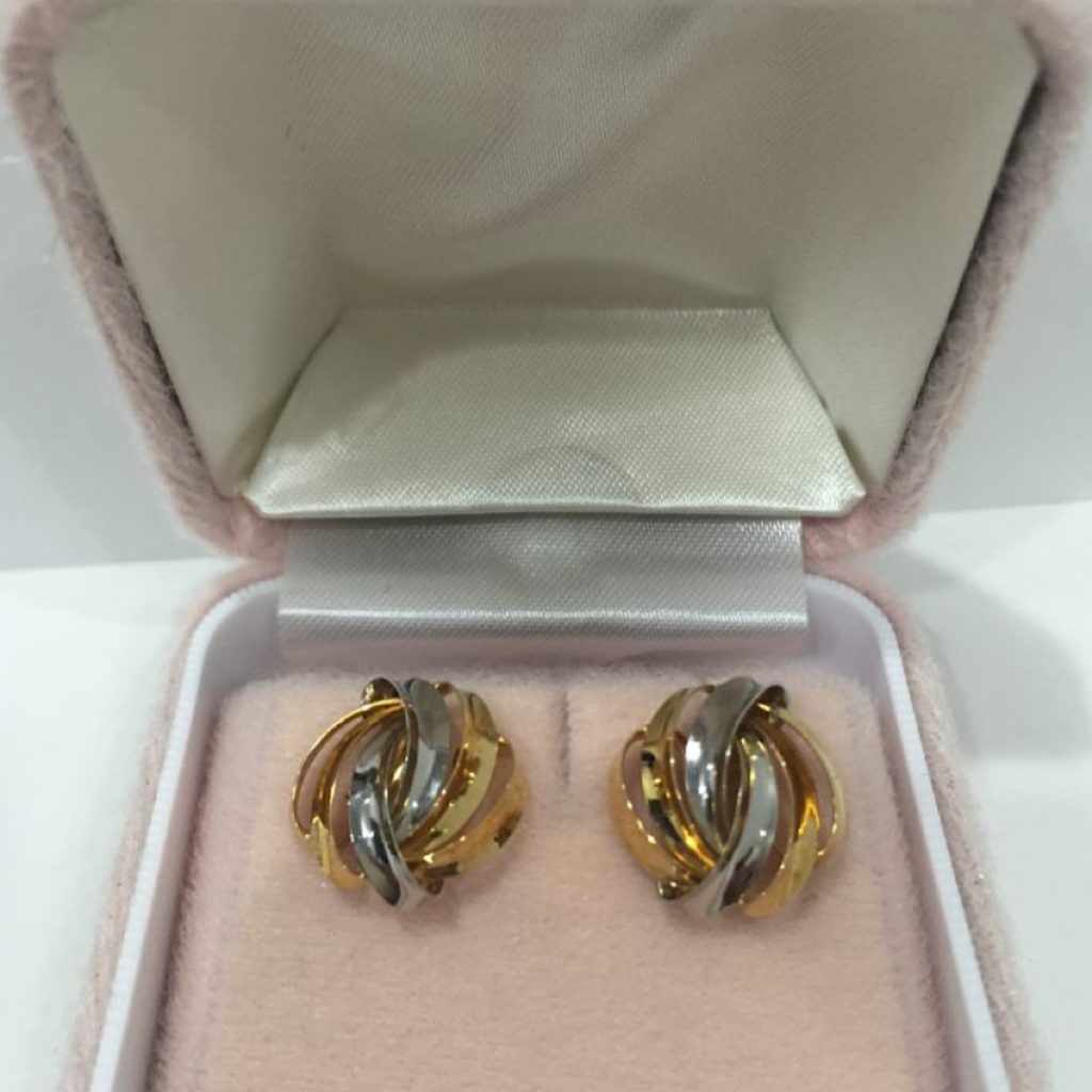 金プラチナの高価買取店| K18Pt900イヤリングの買取| 狭山市祇園