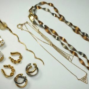 金の価格が高騰中!| K18 アクセサリーおまとめ| 入間市久保稲荷