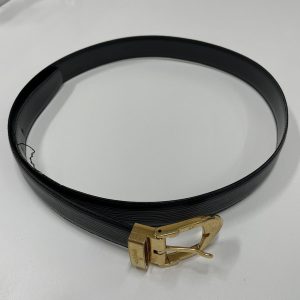 ブランド品の買取店| LOUIS VUITTONルイヴィトン ベルトの買取| 取手市新取手