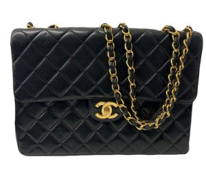 今回は【CHANEL シャネル マトラッセ】