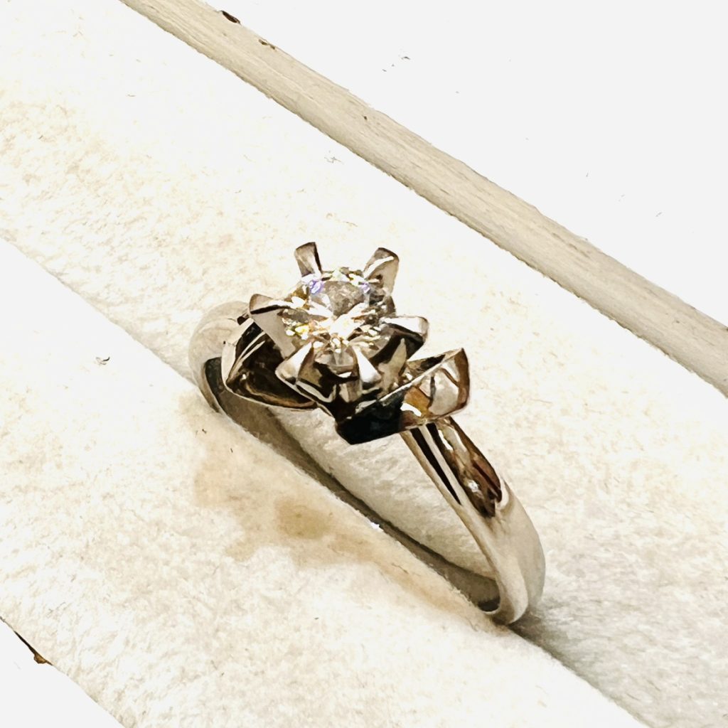 Pt900 プラチナ ダイヤ リング