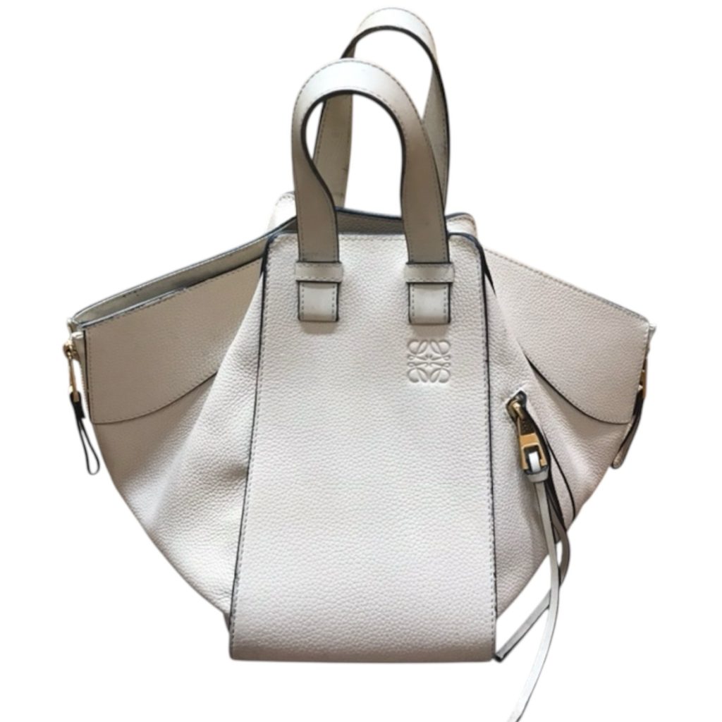 LOEWE ハンモック スモールバッグ ホワイトカラー