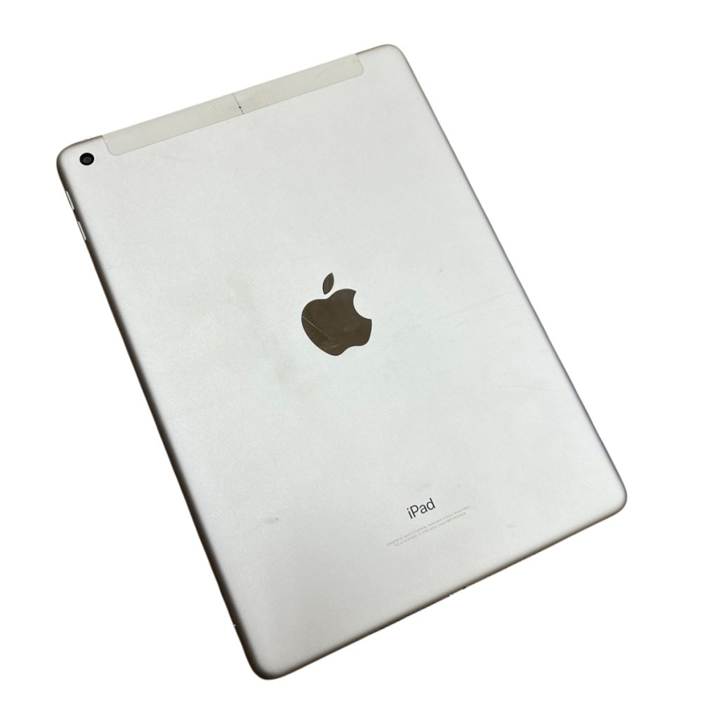 Apple アップル iPad5 アイパッド