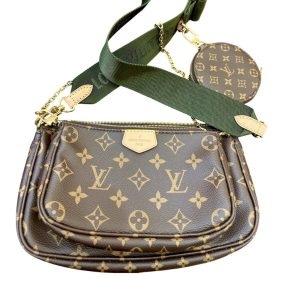 Louis Vuitton ルイヴィトン ミュルティ・ポシェット・アクセソワール