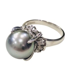 Pt900(プラチナ900) パール12ct、メレダイヤ0.12ct リング