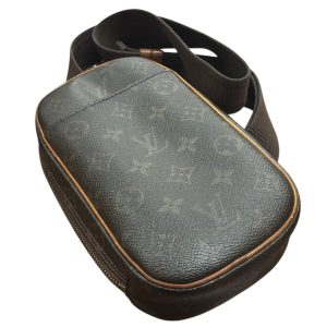 Louis Vuitton ルイヴィトン ポシェット ガンジュ ショルダーバッグ
