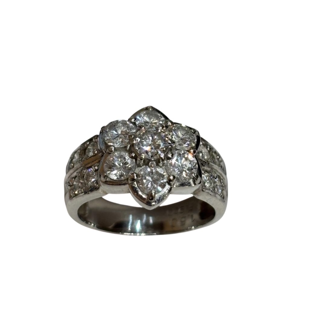 Pt950 リング ダイヤ1.3ct