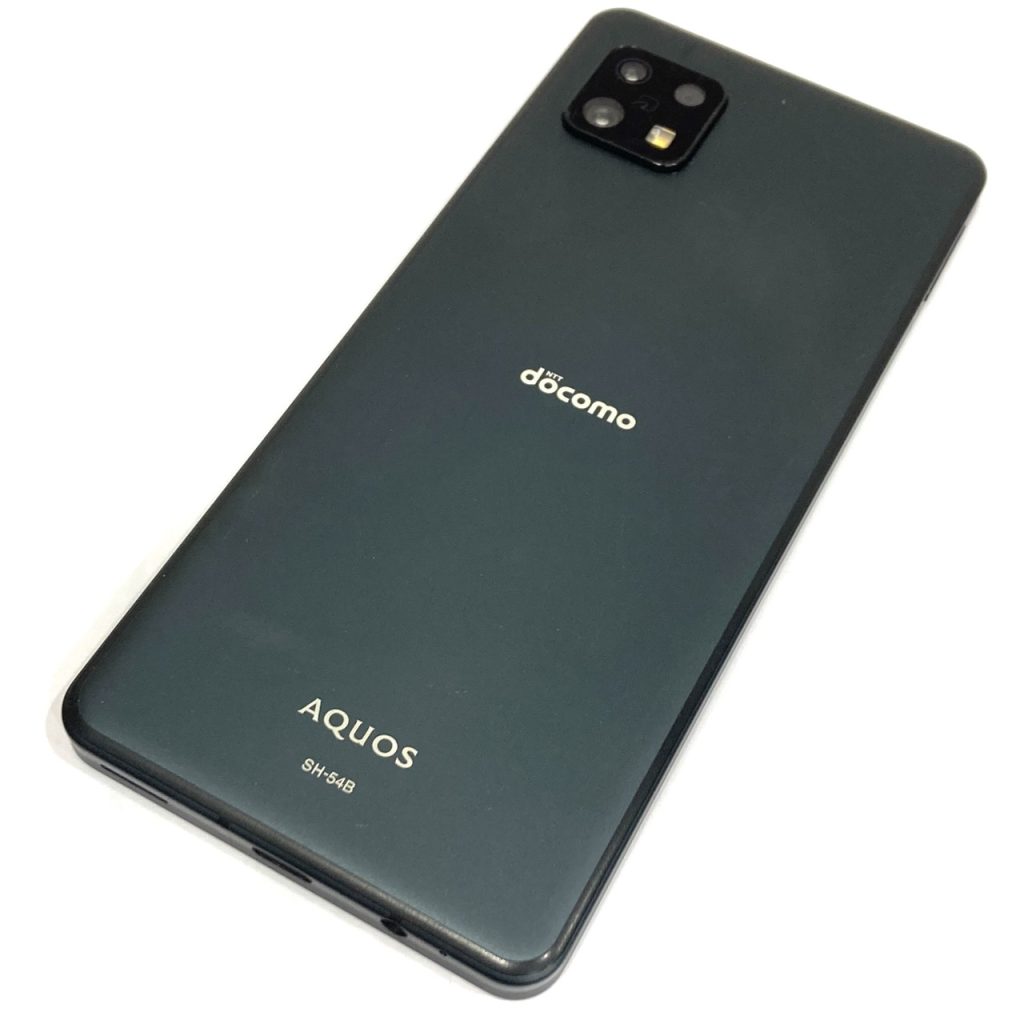 SH-54B AQUOS sense6
