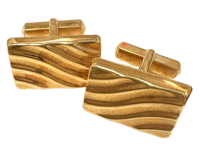 カフス　アクセサリー　金　K18　18金