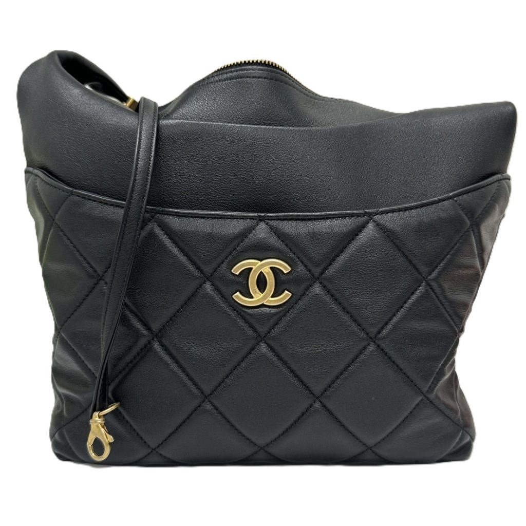 CHANEL ホーボーバッグ