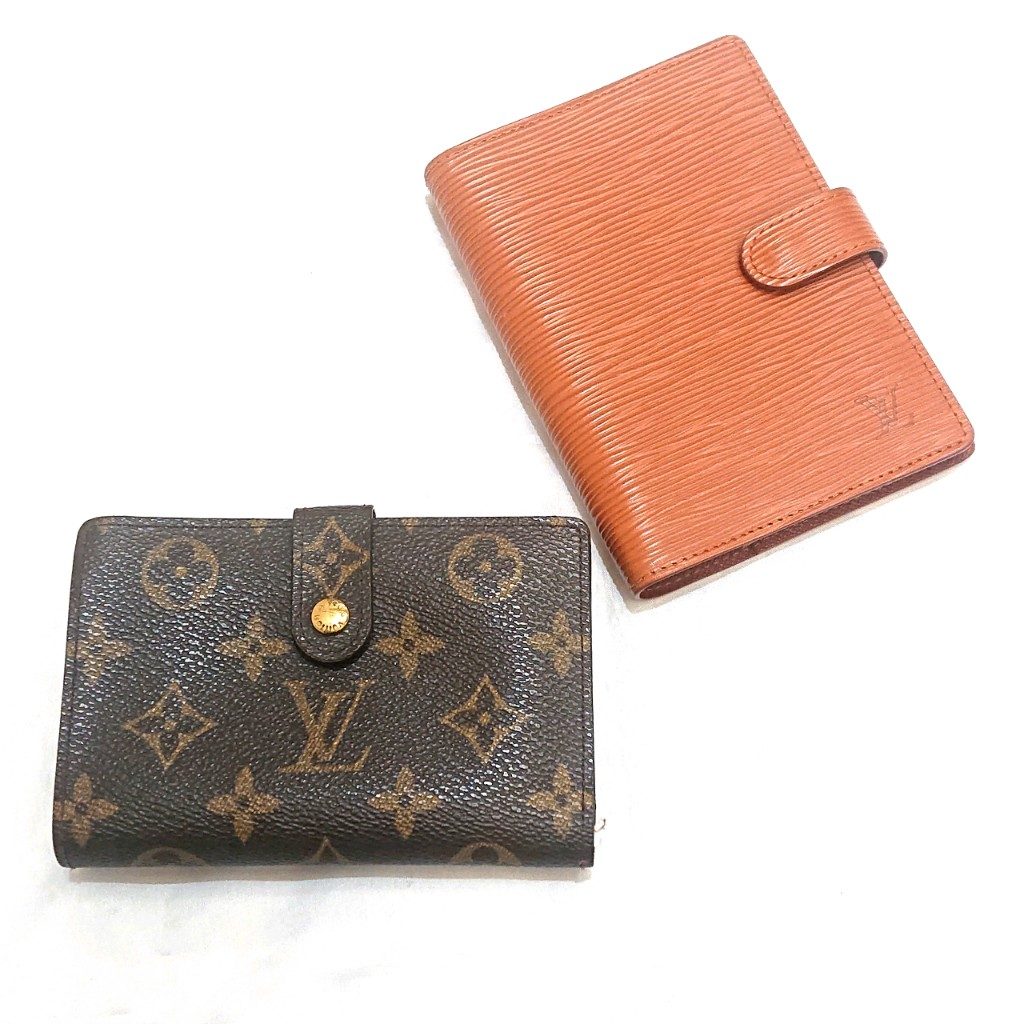 Louis Vuitton ルイヴィトン モノグラム エピ 財布 手帳