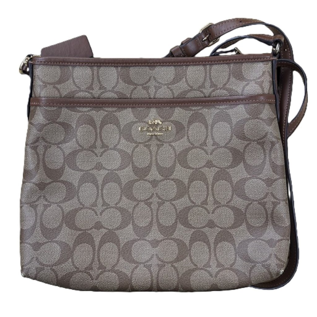 COACH　シグネチャー柄 クロスボディ ショルダーバッグ
