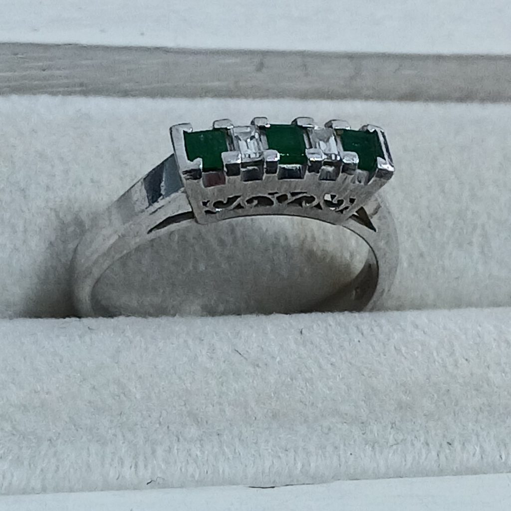 【Pt900リング】プラチナ900・貴金属・アクセサリー・ジュエリー・指輪