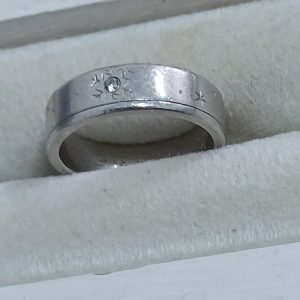 【Pt950リング】プラチナ950・貴金属・アクセサリー・ジュエリー・指輪・ダイヤモンド