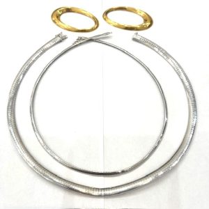 K14ネックレスとK18ブローチ｜蕨市中央